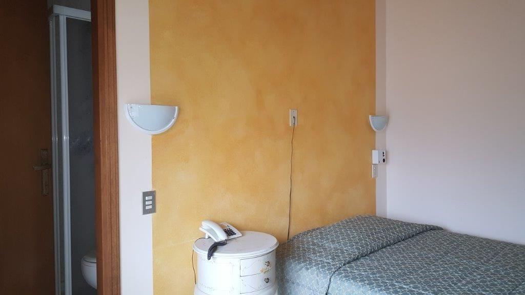 Hotel Sorriso 브렌조네 술 가르다 외부 사진